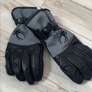Spyder gloves